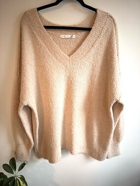 Altar'd State Cream V-Neck Bouclé Sweater
